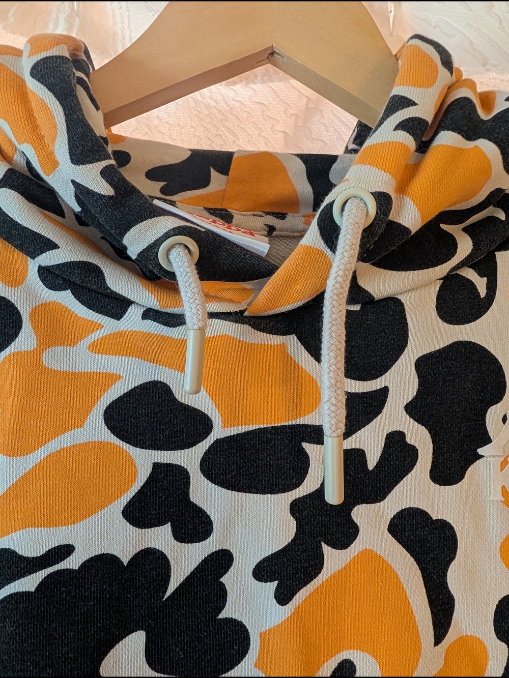 Kappa Women's Orange Camo Hoodie - S - Picture 10 of 10